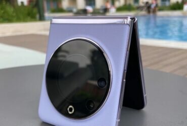 tecno_phatom_v_flip_main_1695718300150